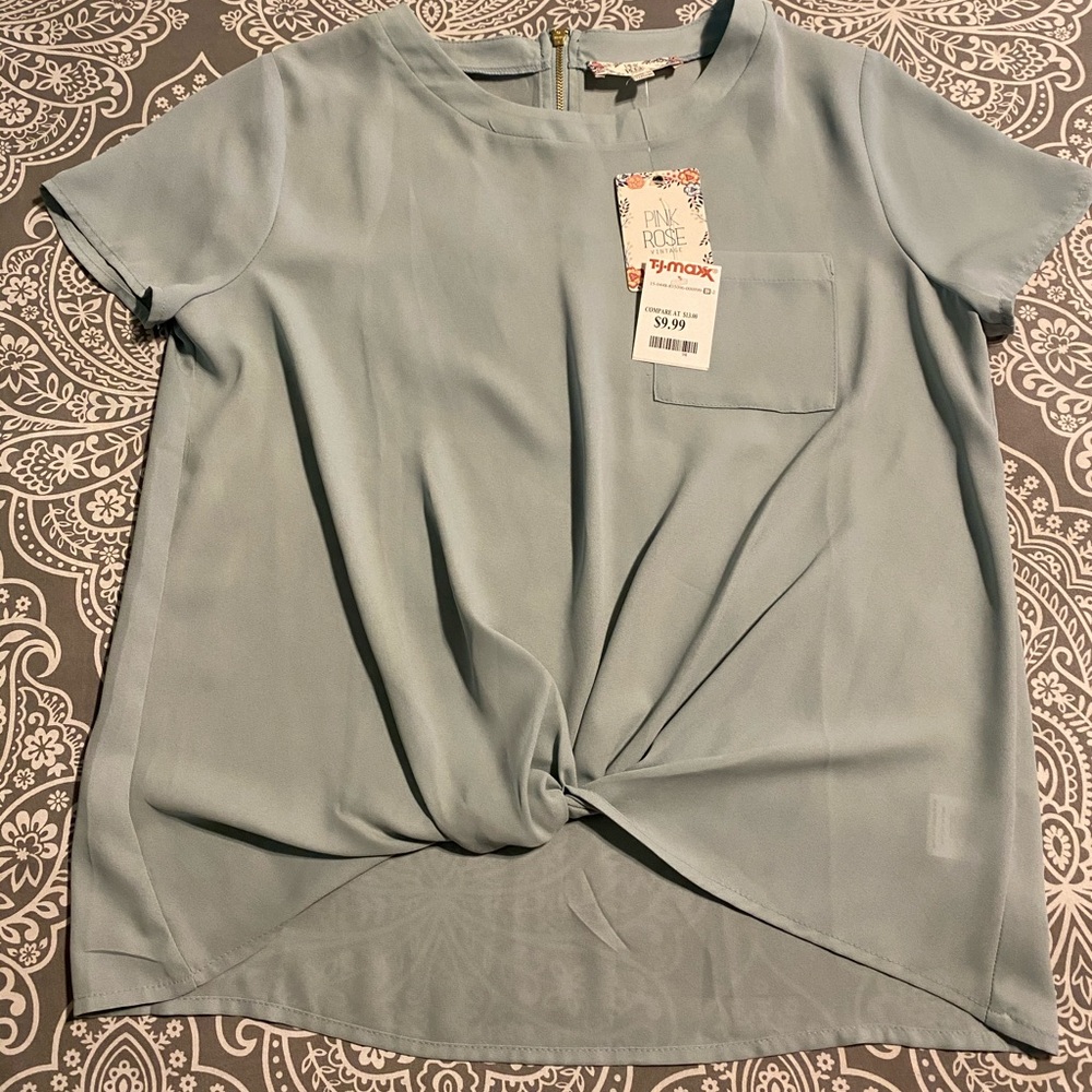 Casual or dressy top